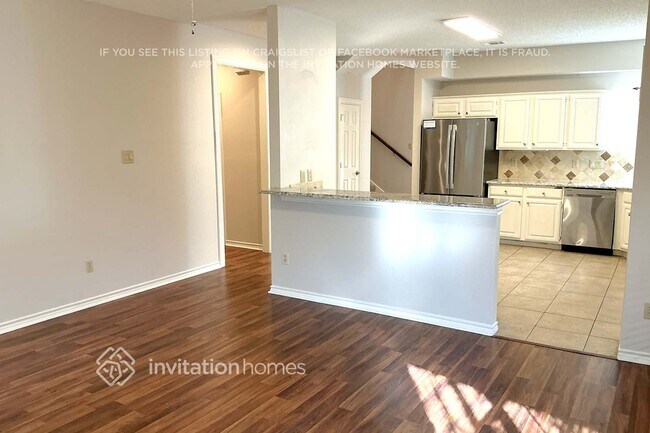 Foto del edificio - 18749 Vista Del Sol