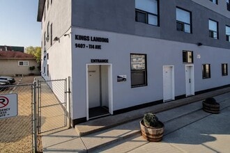 Building Photo - Kings Landing Apartments