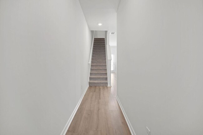 Foto del edificio - 2158 Dougherty Pl