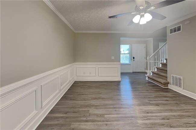 Building Photo - 335 Olde Bridge Way