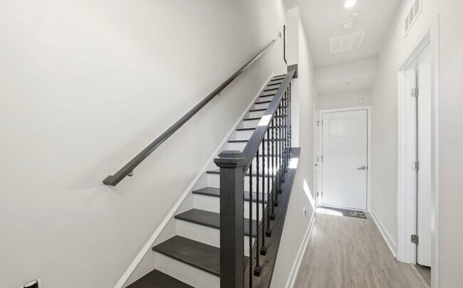 Foto del edificio - 703 Sky Bridge Dr