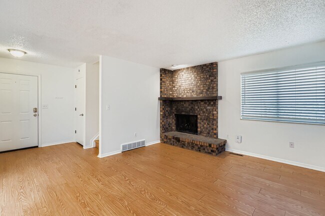 Foto del edificio - 720 17th St