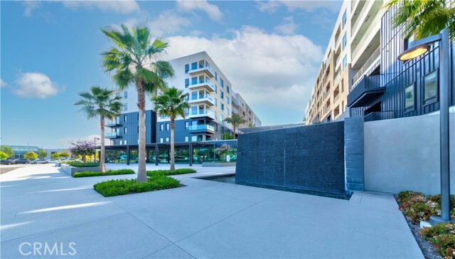 Building Photo - 2207 Rivington