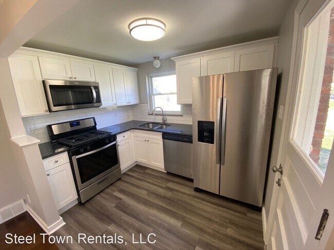 Building Photo - 2 br, 1.5 bath House - 206 Sunset Drive