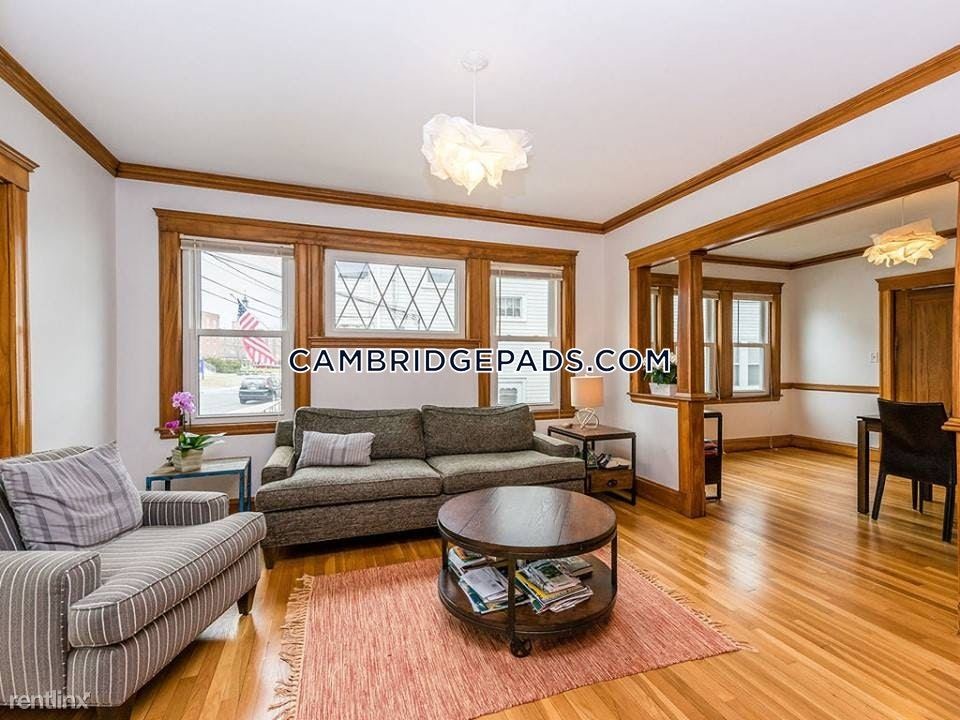 Primary Photo - 4 br, 2 bath - 54 Matignon Rd