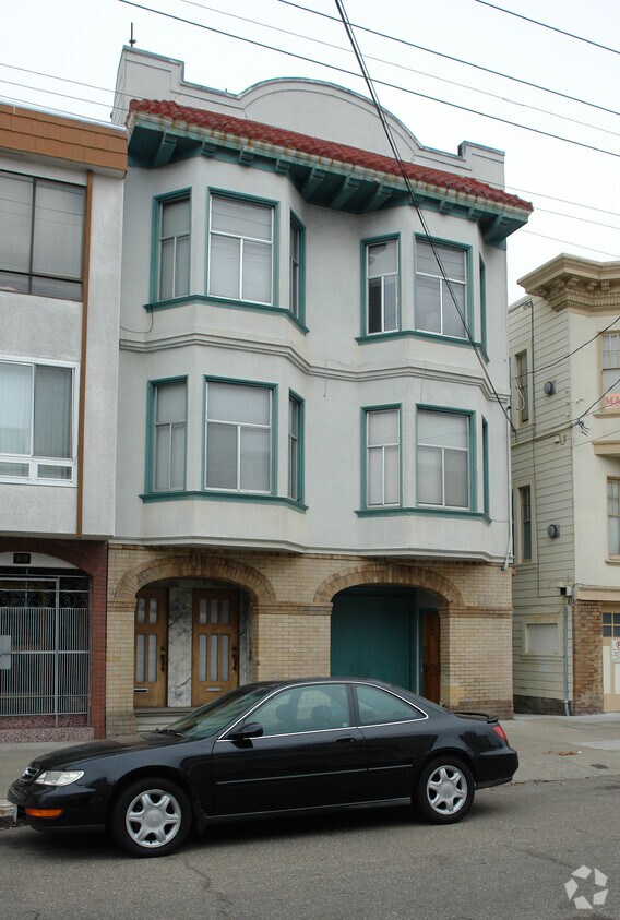 Building Photo - 317-319 24th Ave