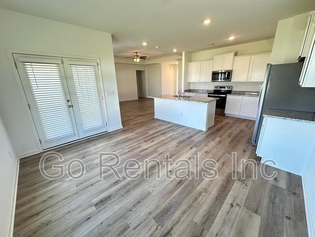 Building Photo - 3045 Specklebelly Wy