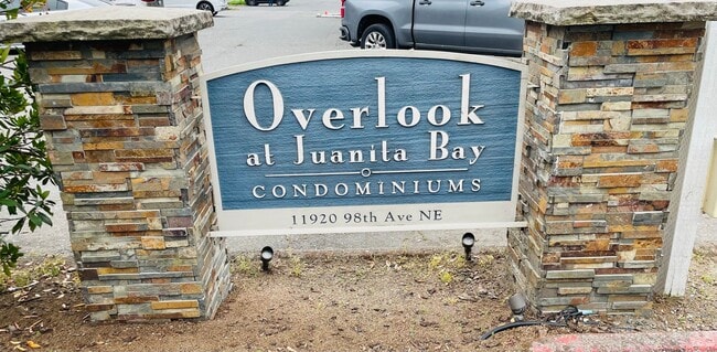 Building Photo - 2 Bedroom Condo in Overlook at Juanita Bay
