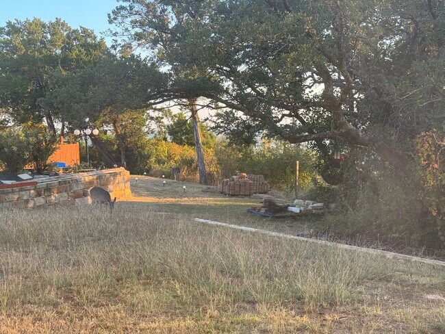 Foto del edificio - 1915 Sutton Pl