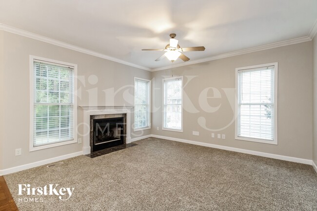 Building Photo - 3205 Quail Run Dr