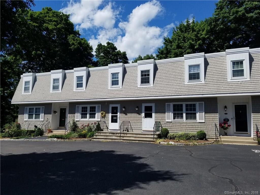 Primary Photo - 164 Summer St