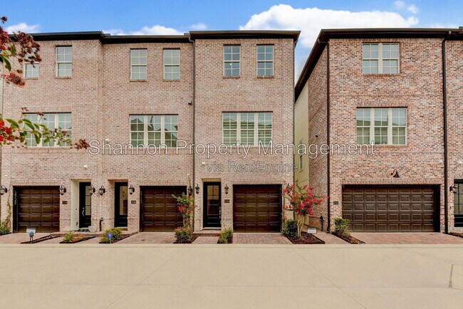 Foto del edificio - 2724 Dolce Oaks Dr