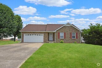 Building Photo - 3723 Heather Dr