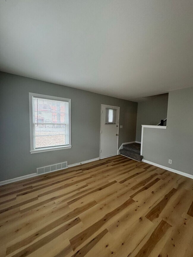 Foto del edificio - Cozy & Updated Duplex – Close to UMKC, Rockhurst & More