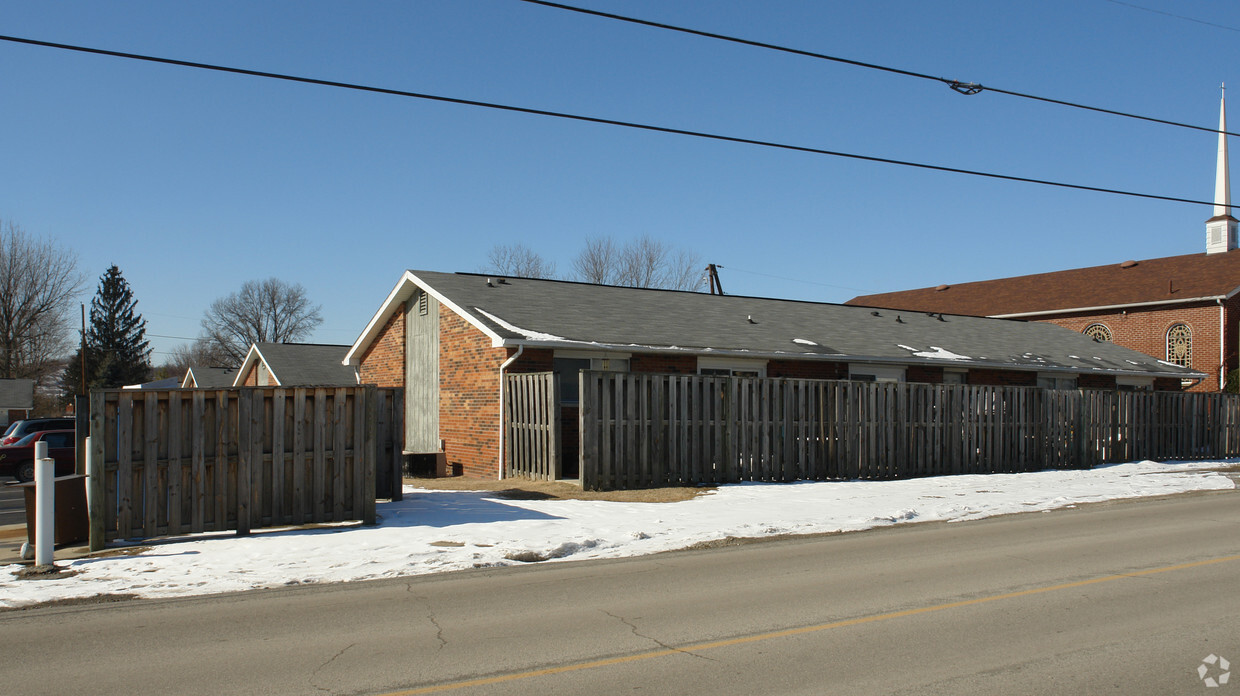 Building Photo - Holly Terrace Apts