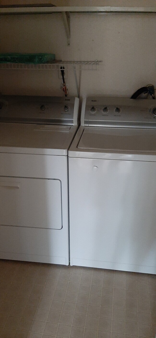 Foto del edificio - 4400 S Quebec St