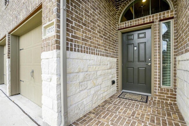 Building Photo - 3727 Ashford Bridge Ln