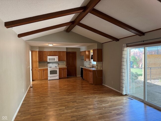 Building Photo - 124 Carlin Dr