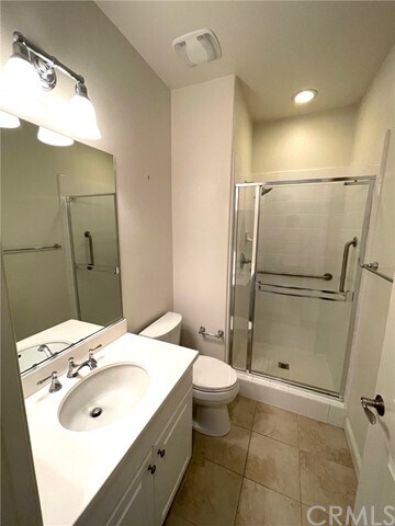 Building Photo - 102 Willowbend