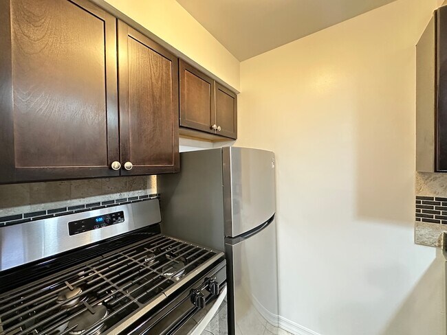 Foto del edificio - 6830 N Sheridan Rd