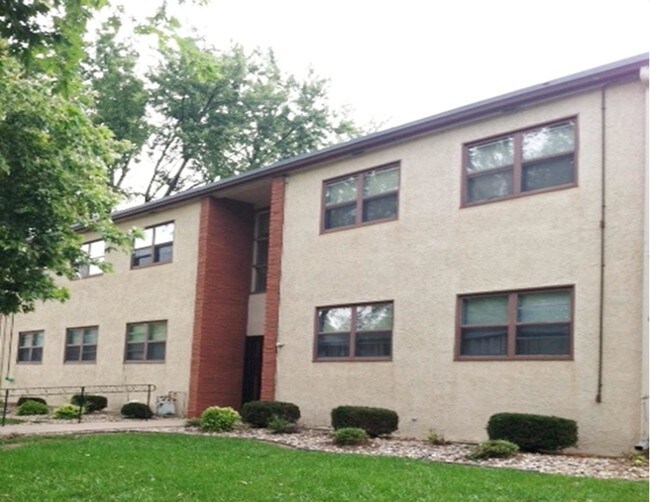 615 W 15th St Unit 6, Sioux Falls, SD 57104 Apartment for Rent in