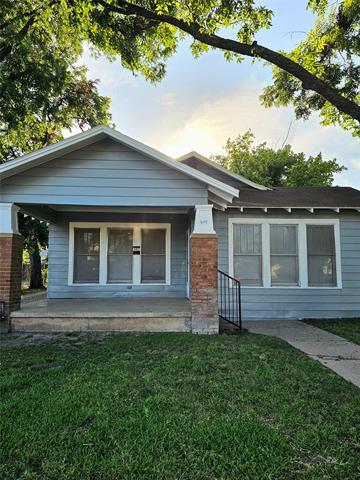 Foto principal - 307 N Adelaide St