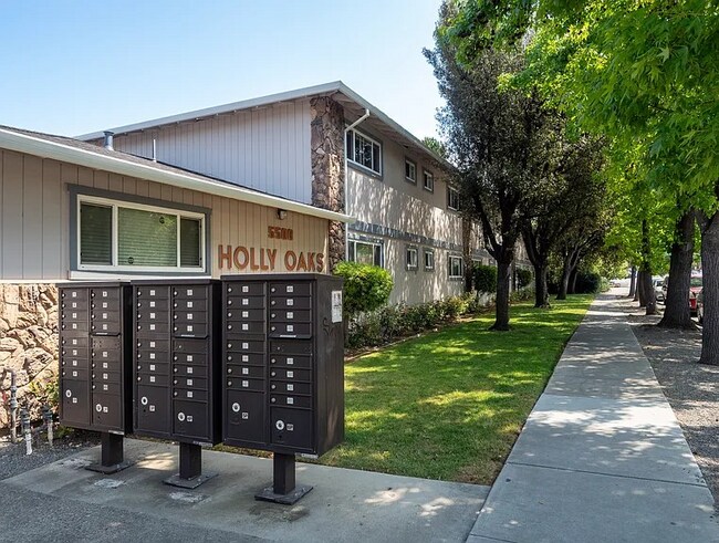 Foto del edificio - 5502 Camden Ave