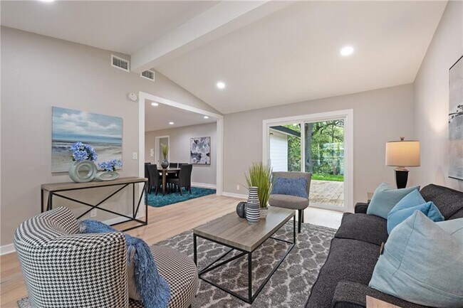 Foto del edificio - 2810 Brinwood Ave