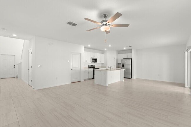 Photo - LIKE NEW Home For Rent in Mirada!