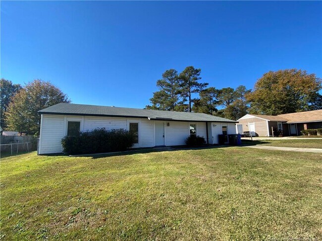Building Photo - 612 Missenburg Ct