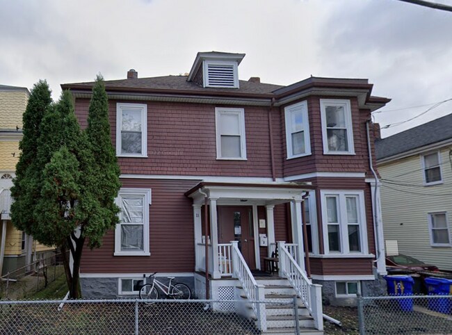 Building Photo - 11 Wadsworth St