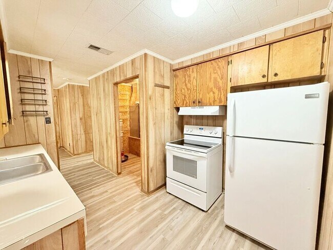 Foto del edificio - 4351 Ponderosa Rd