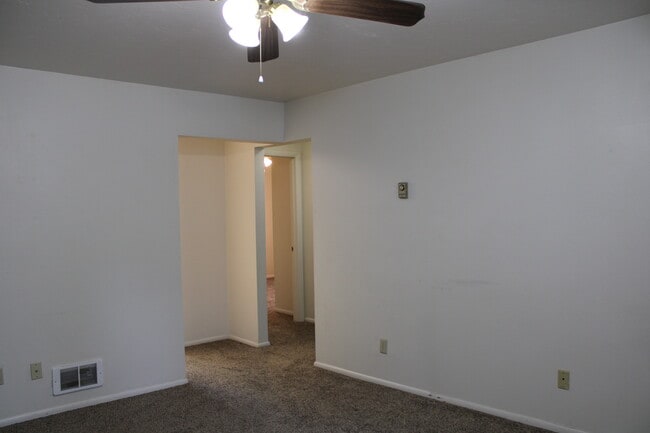 Building Photo - 372 I St