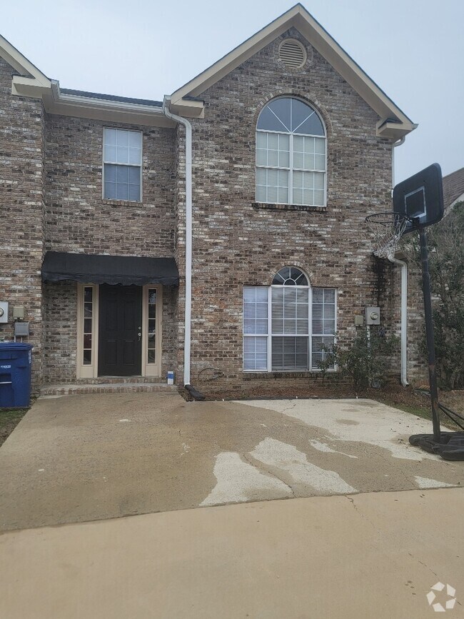 Wyndham Rockhampton Houses for Rent with a Swimming Pool Helena, AL