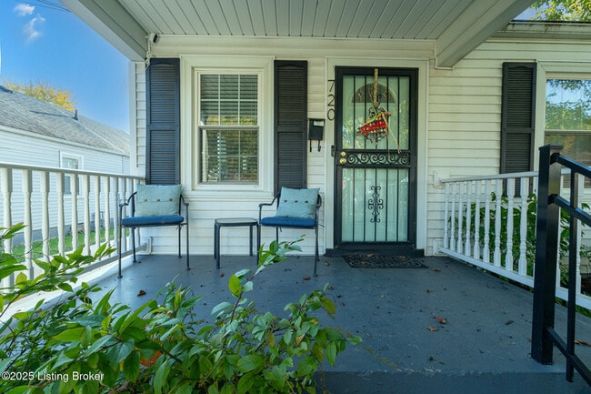 Building Photo - 720 Gheens Ave