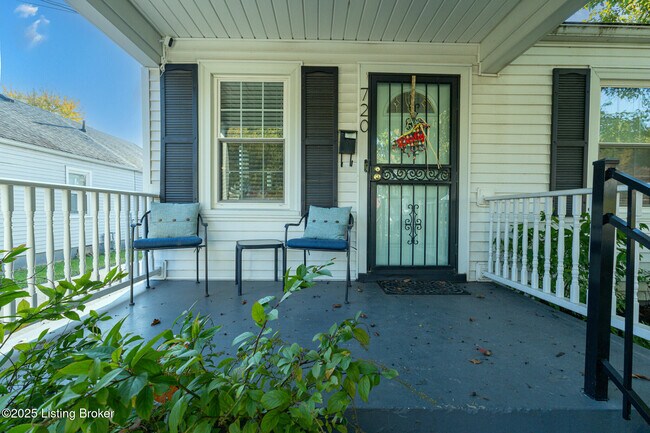 Foto del edificio - 720 Gheens Ave