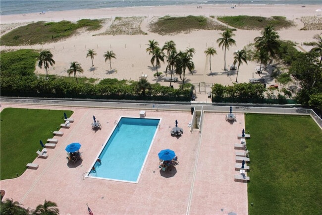 Building Photo - 750 N Ocean Blvd