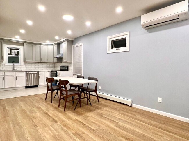 Foto del edificio - 178 Chandler Ave