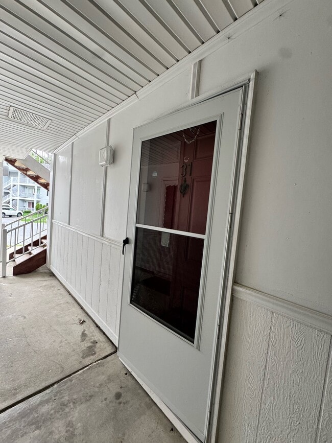 Building Photo - 31 Arapaho Pl