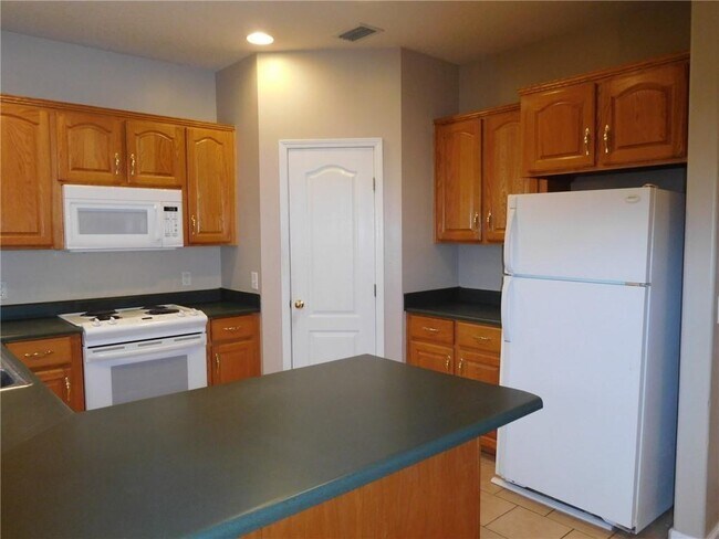 Foto del edificio - 312 Stone Mill Dr