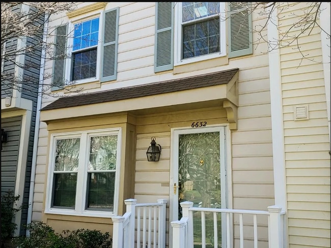 Building Photo - 6632 Medinah Ln
