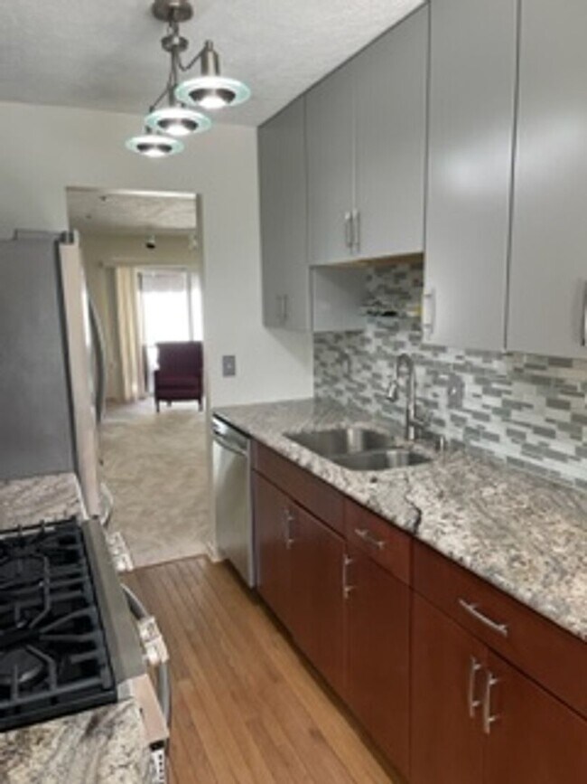 Foto del edificio - Beautiful 3 Bedroom Oakmont Home Rental fo...
