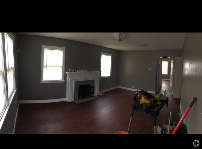 Building Photo - 3529 Canyon Dr