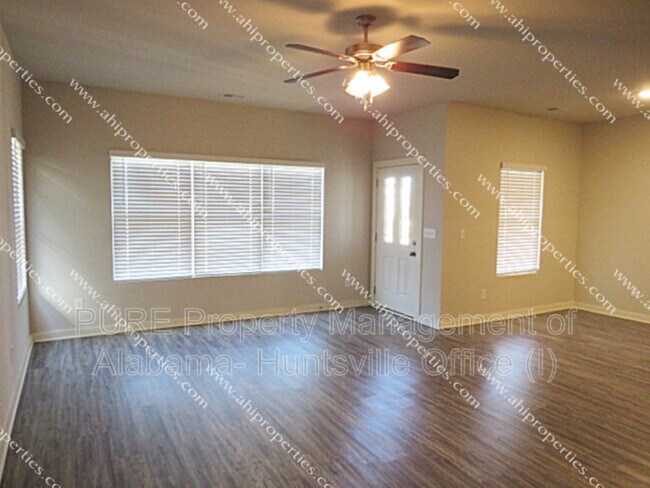 Foto del edificio - 6610 Cotton Creek Road Northwest