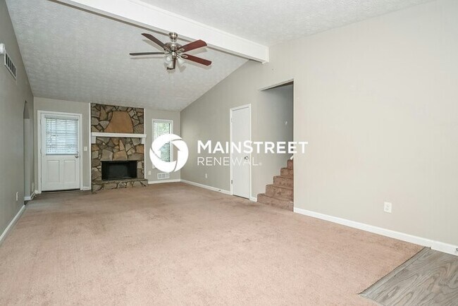 Building Photo - 3 Bedroom Pet-Friendly Home in Kennesaw, GA with Main Street Renewal