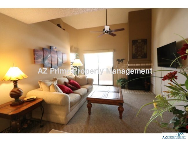 Building Photo - 4850 E Desert Cove Ave