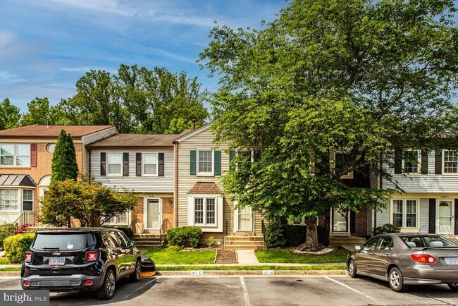 Building Photo - 14493 Four Chimney Dr