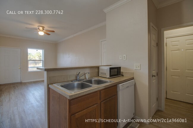 Building Photo - 12203 Artes St