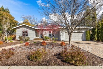 Building Photo - 235 Pleasant View Dr