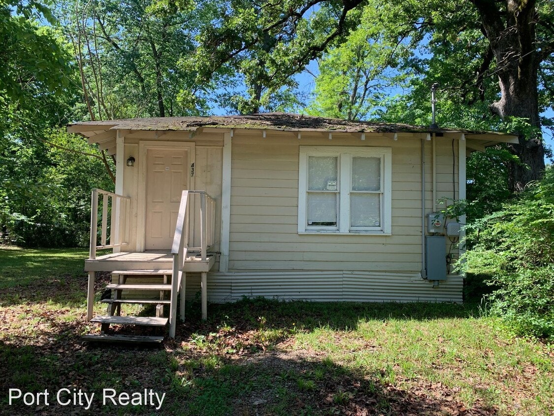 Primary Photo - 2 br, 2 bath House - 437 E 73rd Street